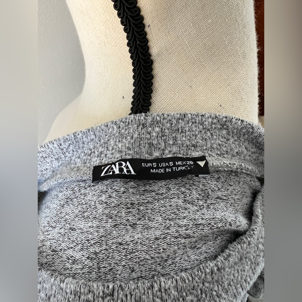 Zara Women’s Gray Balloon Sleeve Sweater Size S - Picture 10 of 10